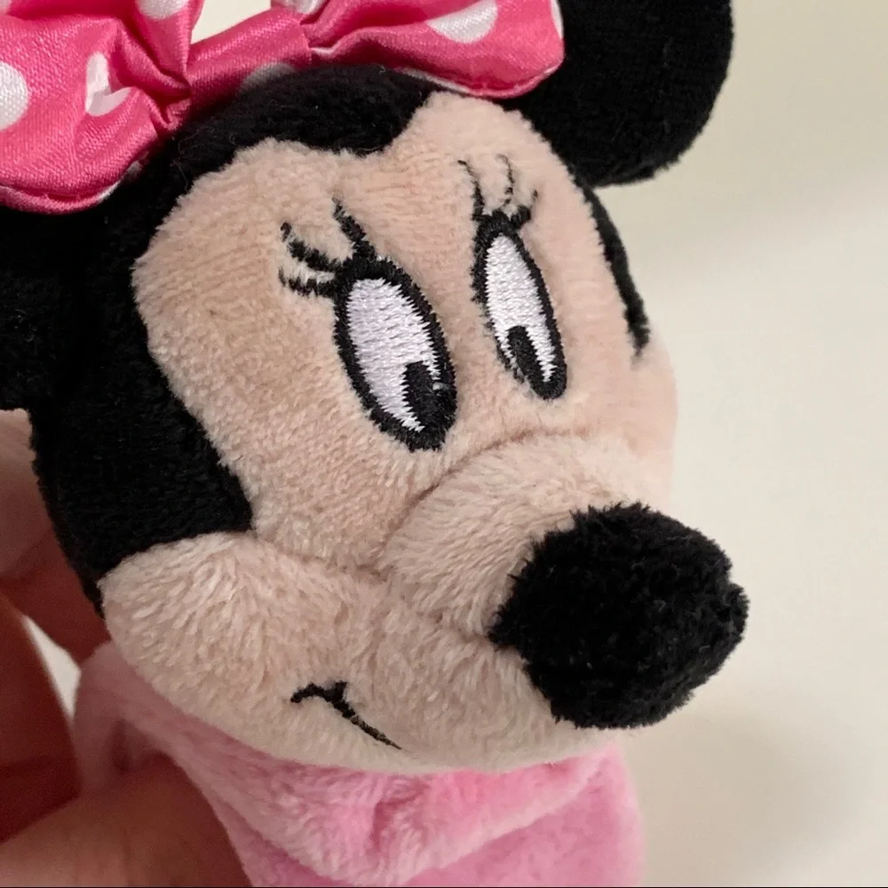 NWOT pink Minnie mouse plush bracelet